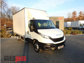 Carrinha de contentor IVECO Daily 35s16
