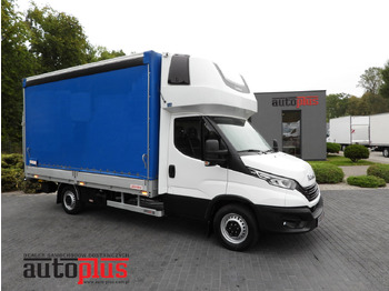 Furgão de toldo IVECO Daily 35s18