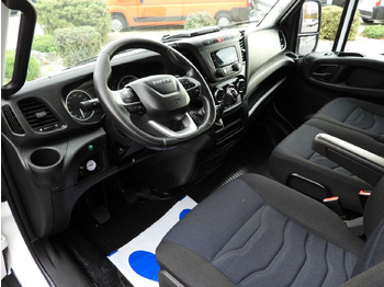 Furgão de toldo IVECO DAILY 50C17 TARPAULIN 10 PALLETS CRUISE CONTROL PNEUMATICS TWIN WHEELS AIR CONDITIONING 180HP: foto 2 Furgão de toldo IVECO DAILY 50C17 TARPAULIN 10 PALLETS CRUISE CONTROL PNEUMATICS TWIN WHEELS AIR CONDITIONING 180HP: foto 2