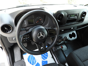 Carrinha frigorífica MERCEDES SPRINTER 316 REGRIGERATOR BOX 0*C LIFT 8 PALLETS CRUISE CONTROL PNEUMATICS AIR CONDITIONING  160HP: foto 2