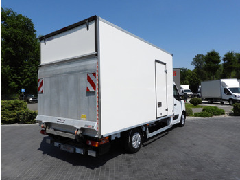 Carrinha de contentor RENAULT MASTER  BOX LIFT 8 PALLETS CRUISE CONTROL LED LIGHTS AIR CONDITIONING  165HP: foto 3