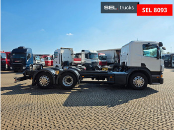 Caminhão chassi Scania P420 LB6X2*4MNA / Retarder  / PTO / ADR: foto 4