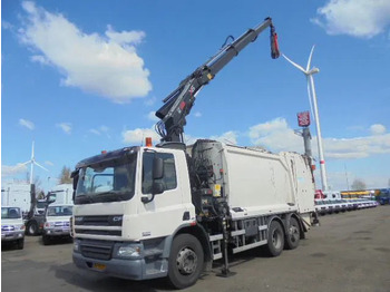 Caminhão de lixo DAF CF 75 250