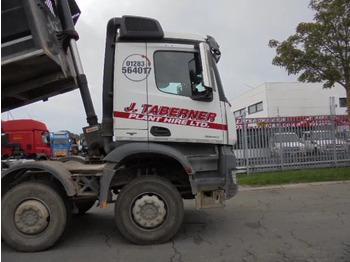 Caminhão basculante Mercedes-Benz Arocs 3240 K 8X4: foto 4