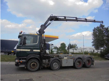 Caminhão com sistema de cabo SCANIA R 420