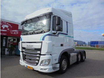 Tractor DAF XF 440