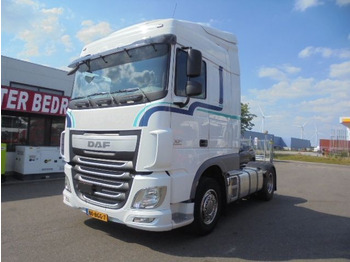 Tractor DAF XF 440