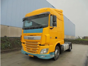 Tractor DAF XF 440