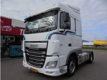 Tractor DAF XF 440
