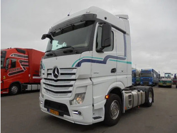 Tractor MERCEDES-BENZ Actros 1842