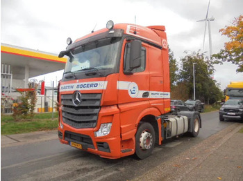 Tractor MERCEDES-BENZ Actros 1842