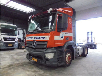 Tractor MERCEDES-BENZ Antos 1832