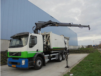 Caminhão de lixo VOLVO FE 260