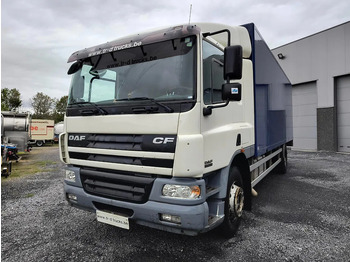 Caminhão furgão DAF CF 65 220