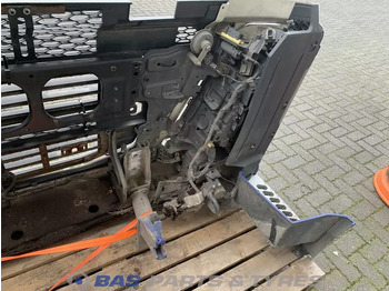 Para-choque de Caminhão Volvo FH4 Bumper Volvo 82137660: foto 5 Para-choque de Caminhão Volvo FH4 Bumper Volvo 82137660: foto 5