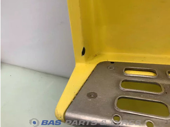 Carroceria e exterior de Caminhão Volvo FM4 Opstap Links Volvo 82644146: foto 4 Carroceria e exterior de Caminhão Volvo FM4 Opstap Links Volvo 82644146: foto 4