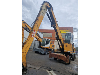 Manipulador de material LIEBHERR A 924