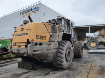 Carregadeira de rodas LIEBHERR L 586