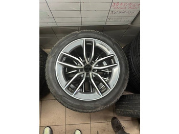 Pneu PIRELLI