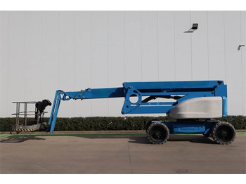 Plataforma articulada NIFTYLIFT