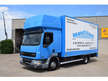 Caminhão furgão DAF LF 45 220