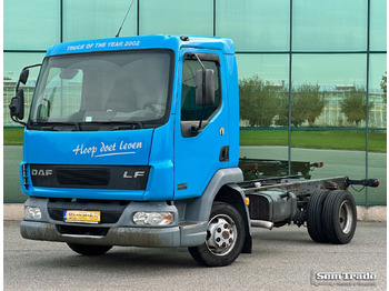 Caminhão chassi DAF LF 45 130
