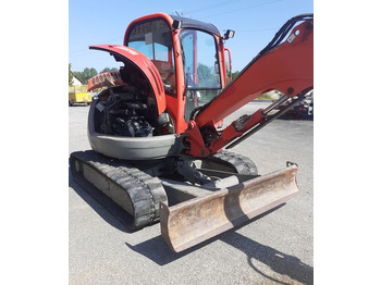 Mini escavadeira JCB