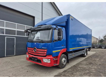 Caminhão furgão MERCEDES-BENZ Atego 1330