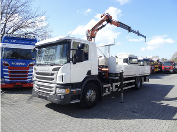 Caminhão grua SCANIA P 230