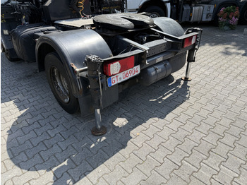 Tractor Daf LF 220.13 Kran Hiab 111 E-3 HiDuo: foto 2 Tractor Daf LF 220.13 Kran Hiab 111 E-3 HiDuo: foto 2