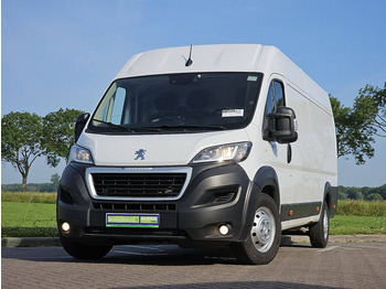 Furgão PEUGEOT Boxer