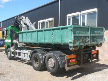 Caminhão com sistema de cabo, Caminhão grua Volvo FM 9.260: foto 2