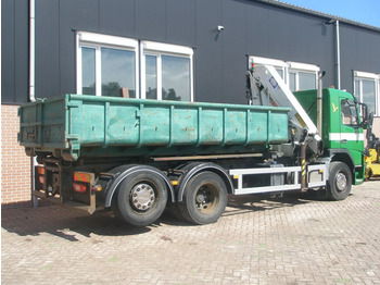 Caminhão com sistema de cabo, Caminhão grua Volvo FM 9.260: foto 3
