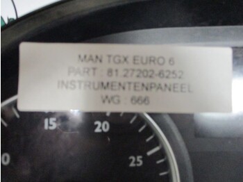 Painel de instrumentos de Caminhão MAN 81.27202-6252 TGX EURO 6: foto 2