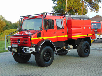 Carro de bombeiro UNIMOG