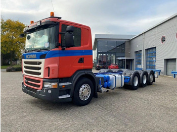 Caminhão chassi SCANIA G 400