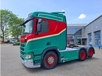 Tractor SCANIA R 580