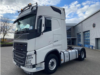 Tractor VOLVO FH