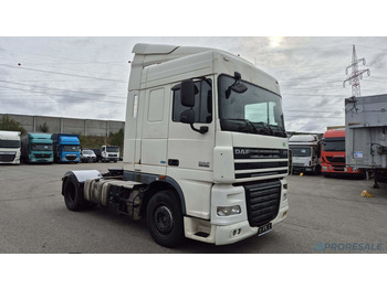 Tractor DAF XF 105 460
