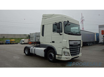 Tractor DAF XF 460