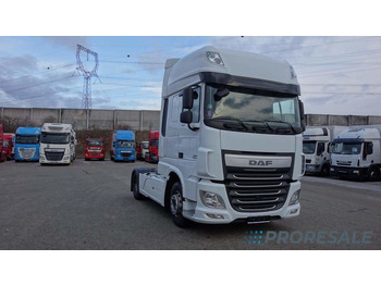 Tractor DAF XF 460