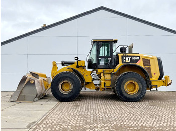 Carregadeira de rodas CATERPILLAR 966M