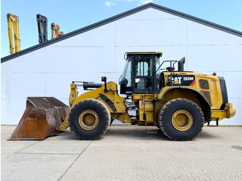 Carregadeira de rodas CATERPILLAR 966M
