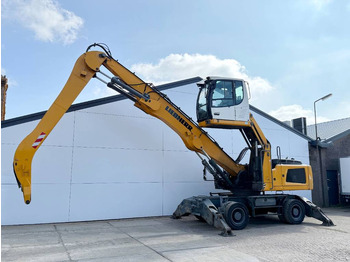 Manipulador de material LIEBHERR LH 30 M