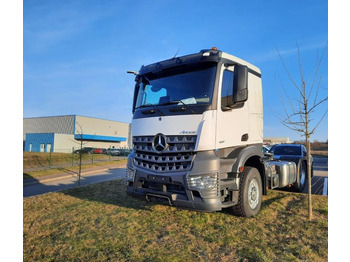 Tractor MERCEDES-BENZ Arocs 1851