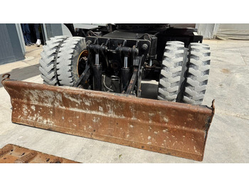 Escavadeira de rodas JCB JS175W - 2019 Year - 6640 Hours - Stabilizers: foto 5