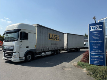 Caminhão com lona DAF XF 440