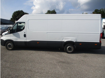 Furgão Iveco 35S16: foto 3