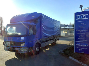 Caminhão com lona MERCEDES-BENZ Atego 1018