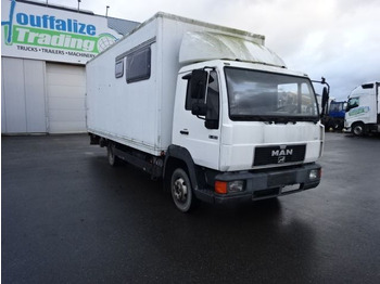 Caminhão furgão MAN 9.163